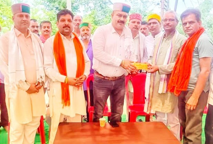 गूगा मन्दिर अलसाहन ने सीएम राहत कोष में भुटो के माध्यम से दिए 11 हजार