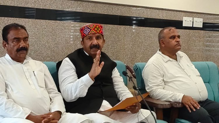 सत्य को परेशान किया जा सकता है पराजित नहीं-मुकेश अग्निहोत्री