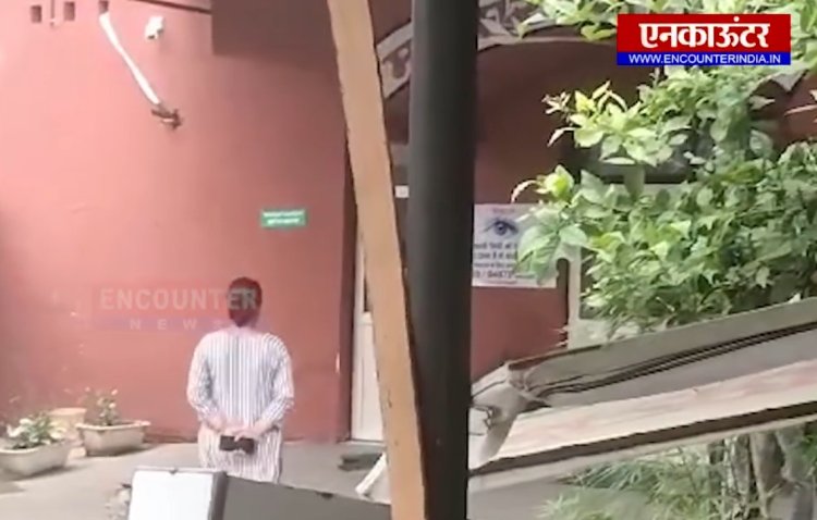 Hotel Bela Vista के पास झाड़ियों में मिला युवती का शव, देखें वीडियो