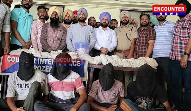 पंजाब पुलिस को मिली बड़ी कामयाबी ; फ़िरोज़पुर में 77.8 किलो हेरोइन और तीन पिस्तौलों सहित चार तस्कर काबू, देखें वीडियो