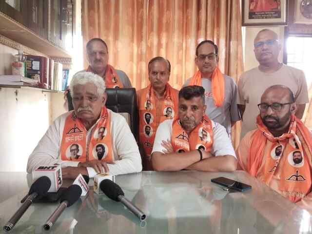 शिवसेना प्रदेश कार्यकारिणी की बैठक संपन्न                        