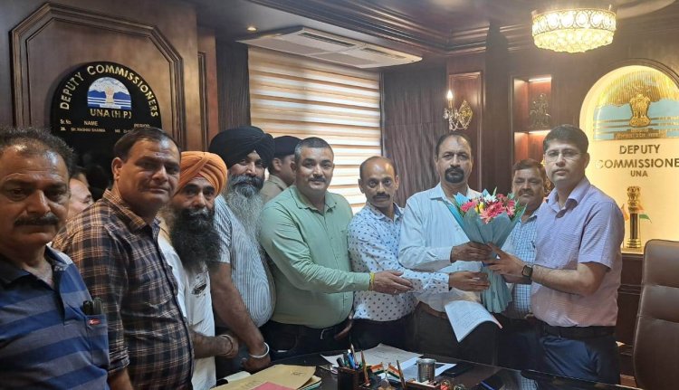 अराजपत्रित कर्मचारी महासंघ की डीसी ऊना से भेंट