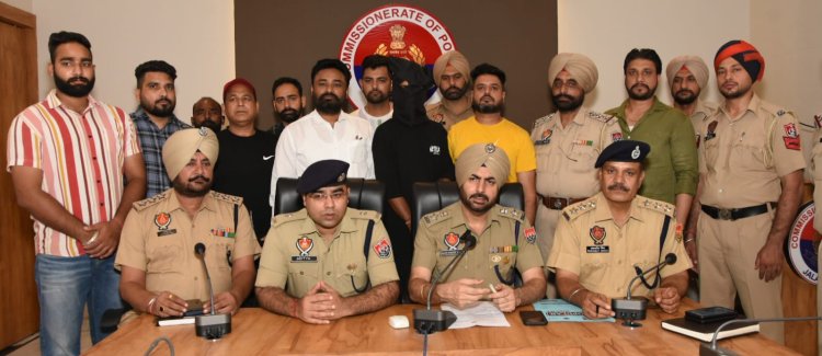 जालंधरः मॉडल टाउन में Gun Point पर कार चोरी करने वाला आरोपी गिरफ्तार, देखें वीडियो
