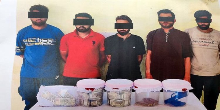 पंजाबः 5 कश्मीरी तस्कर को काबू करके 11 लाख कैश व हथियार किए बरामद