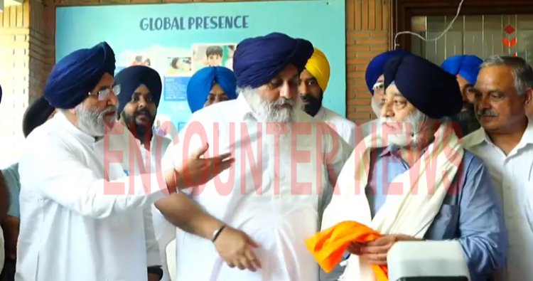 जालंधरः अकाली दल में शामिल हुए गुरचरण सिंह चन्नी, देखें Live