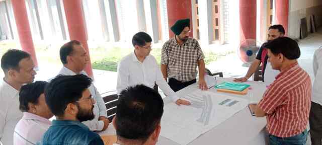 केवी सलोह के निर्माणाधीन भवन की निगरानी समिति की मासिक बैठक आयोजित
