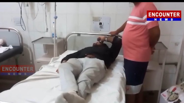 फगवाड़ा : कार और ट्रक की टक्कर में 5 घायल, देखें वीडियो