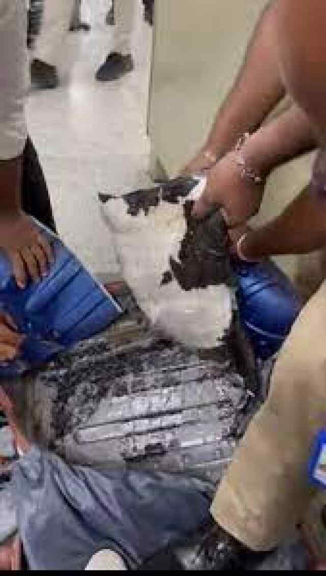 16 करोड़ 72 लाख की एम्फेटामिन सहित गिरफ्तार