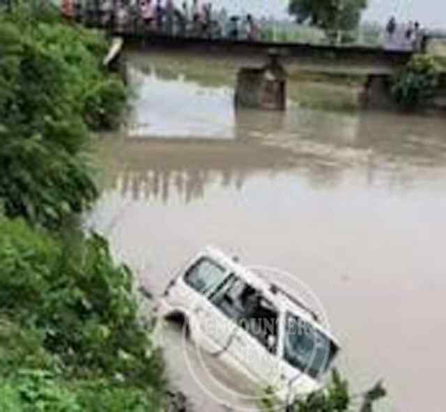 दर्दनाक हादसा : नहर में गिरी स्कॉर्पियो, 5 की मौत