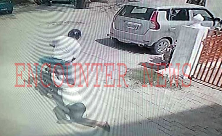 पंजाबः व्यक्ति से 50 हजार की नगदी छीनकर भागा लुटेरा, बाइक पकड़ने पर घसीटा