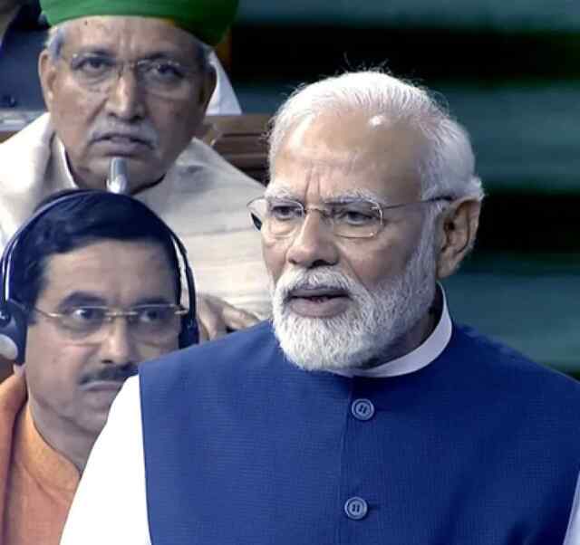 मोदी सरकार का चौंकाने वाला फैसला, बुलाया संसद का स्पेशल सत्र