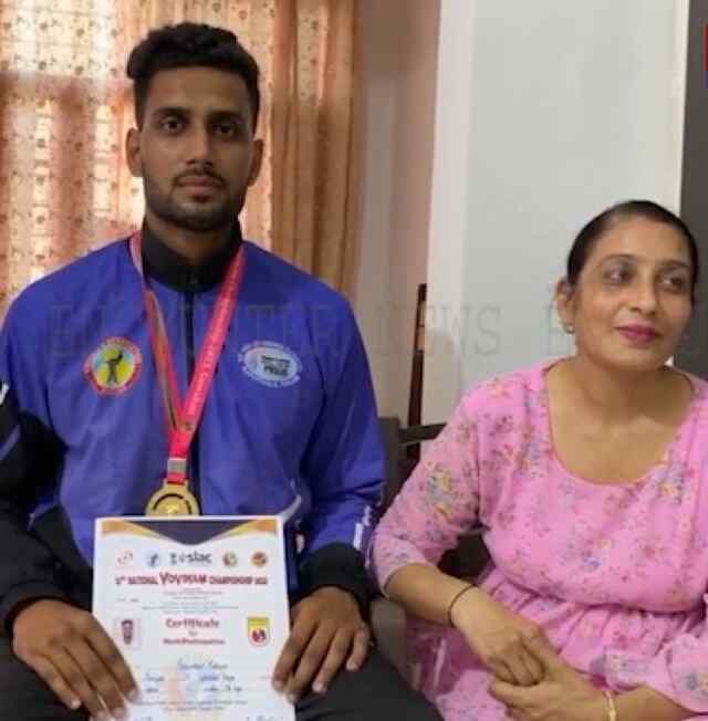 जालंधरः राष्ट्रीय वोवीनाम मार्शल आर्ट चैंपियनशिप में गौरव पाहवा ने जीता गोल्ड, देखें, वीडियो