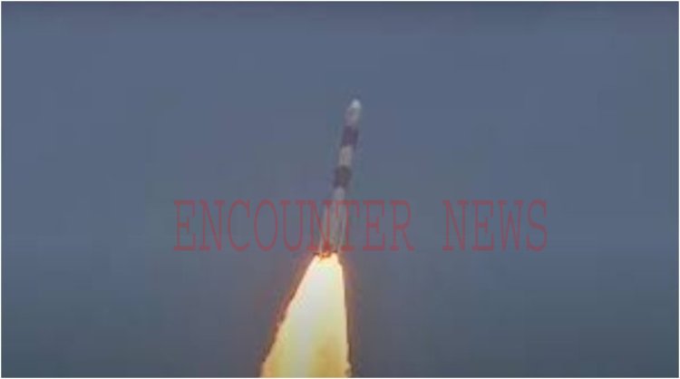ISRO रचने जा रहा नया इतिहास, श्रीहरिकोटा से हुई कामयाब लॉन्चिंग, देखें वीडियो