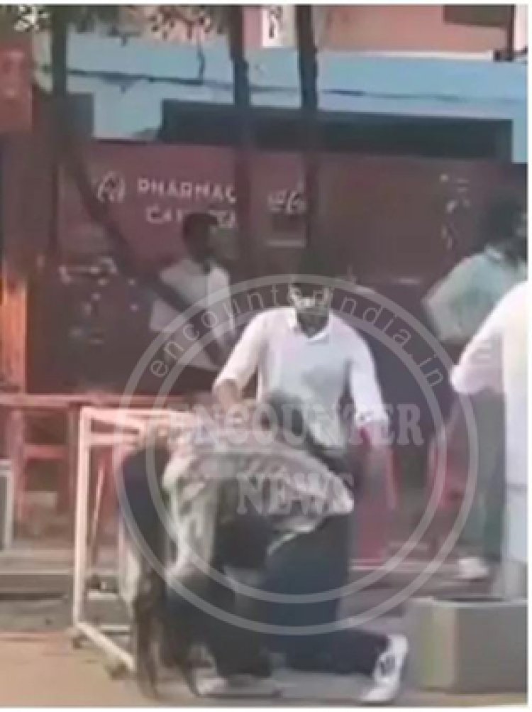 PUSU के कैंपस में प्रेसिडेंट कैंडिडेट की हुई पिटाई, धरने पर बैठे स्टूडेंट्स, देखें वीडियो