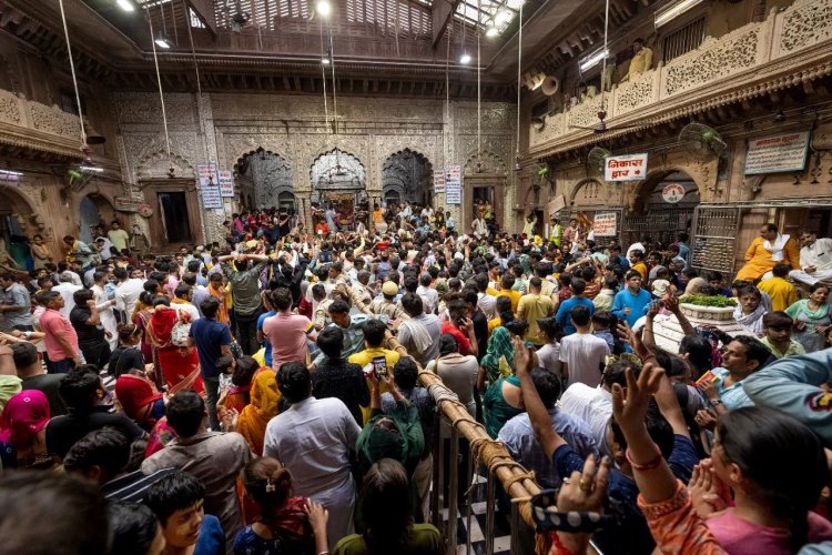 वृन्दावन में भगवान कृष्ण को कैदियों द्वारा बनाए गए पहनाए जाएंगे कपड़े