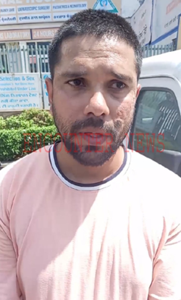 जालंधरः Kamal Hospital में पीड़ित ने किया हंगामा, स्टाफ पर लगाएं गंभीर आरोप, देखें वीडियो
