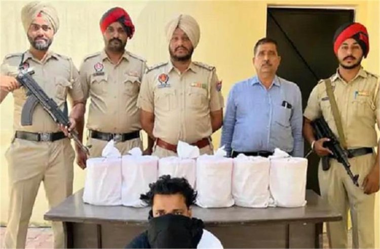 पंजाब : 15 किलो हेरोइन सहित एक काबू