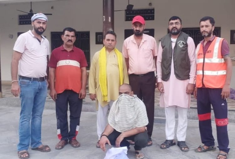 लठियाणी में मैडिकल स्टोर मालिक घर से चलाता था नशे का कारोबार