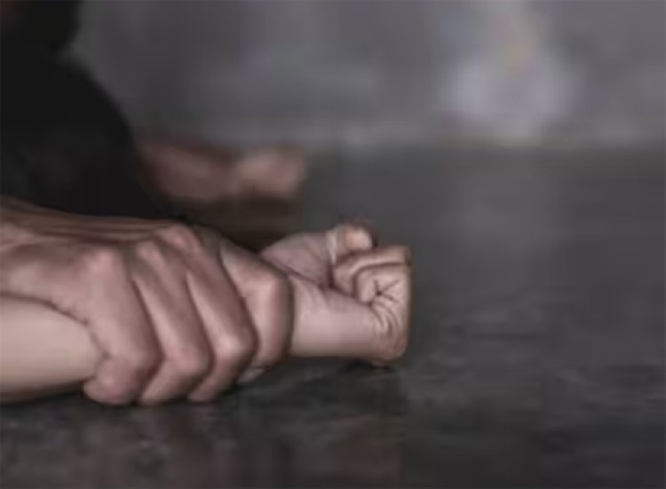 स्कूल प्रिंसिपल ने 45 महिलाओं से किया दुष्कर्म, गिरफ्तार 