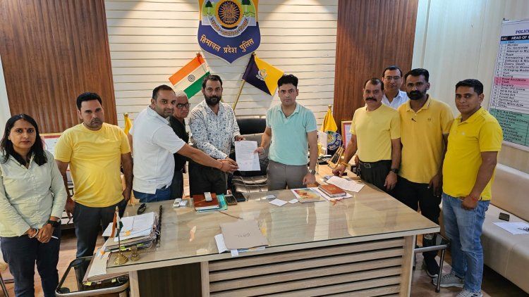 जाम व अन्य मुददों को लेकर रोड सेफटी क्लब बददी एस. पी से मिला