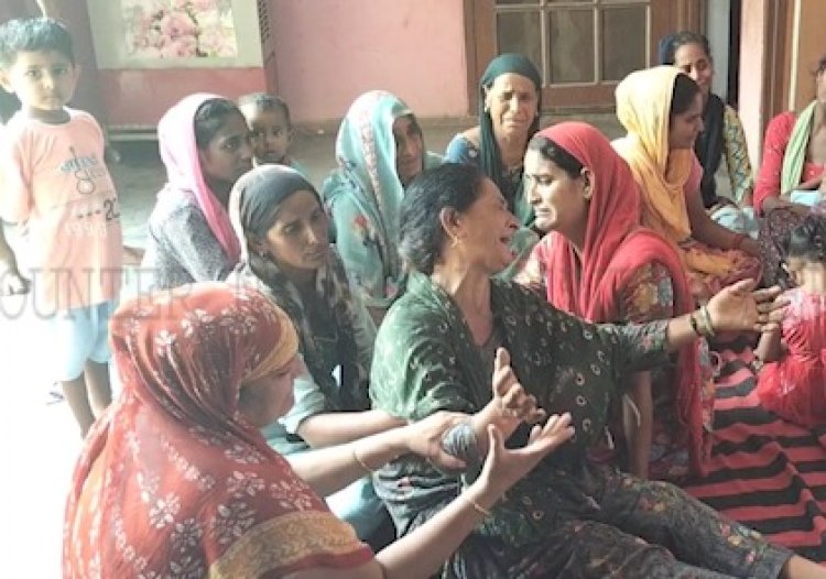 पंजाब: नौकरी न मिलने पर युवक ने की आत्महत्या, देखें वीडियो