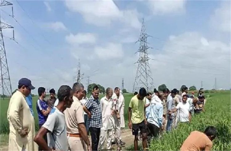 खेत में निर्मम हालत में मिला युवक का शव