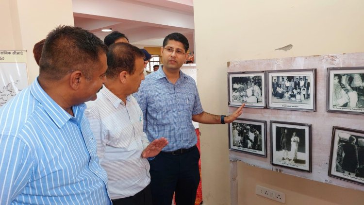 उपायुक्त ने मिनी सचिवालय में किया हिमाचल फोटो गैलरी का शुभारंभ
