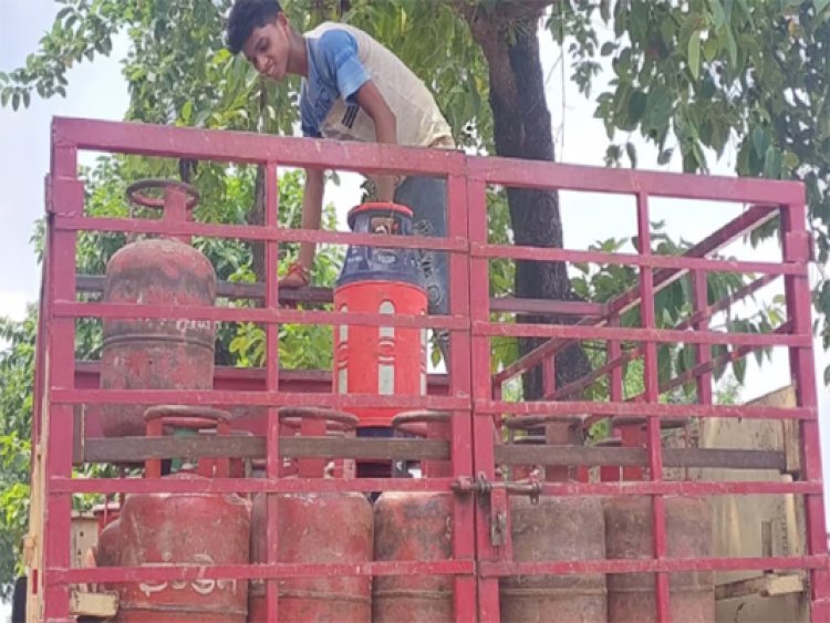 केंद्र ने दी बड़ी राहतः मिलेंगे 75 लाख फ्री LPG गैस कनेक्शन