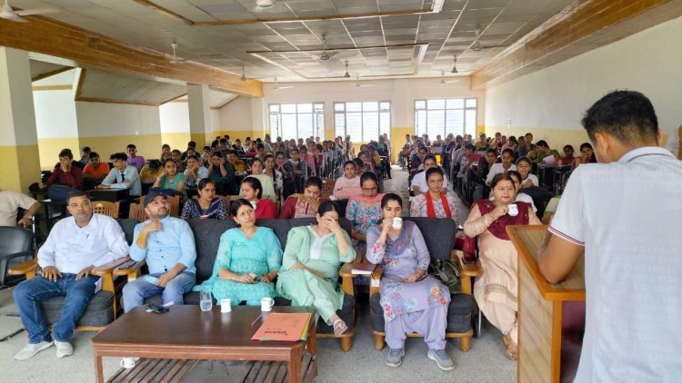 अटल बिहारी वाजपेई राजकीय महाविद्यालय में टैलेंट हंट एकल नृत्य प्रतियोगिता का आयोजन