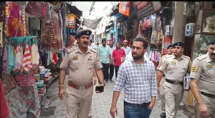 नगर परिषद ऊना ने अतिक्रमण हटाओ के तहत दुकानदारों को किया जागरूक