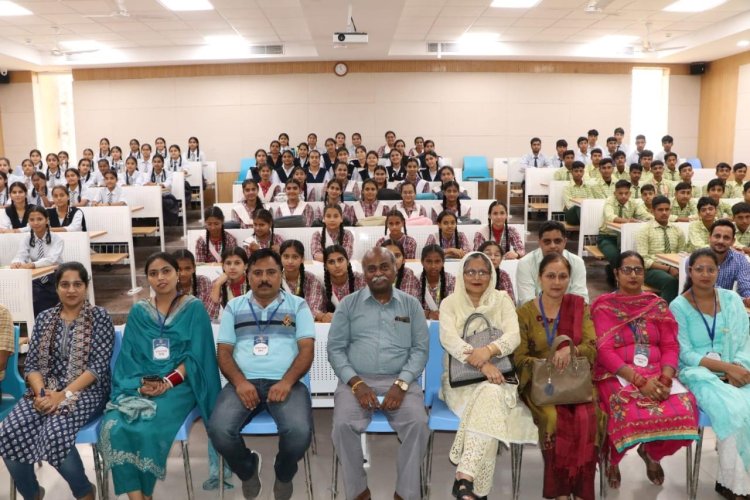 ऊना के विद्यार्थियों को राष्ट्रीय संस्थानों के लिए तैयार करेगी आईआईआईटी 