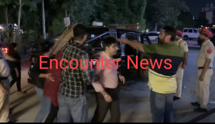 जालंधरः Spa villa Centre में पुलिस की रेड़, मचा हड़कंप, देखे वीडियो