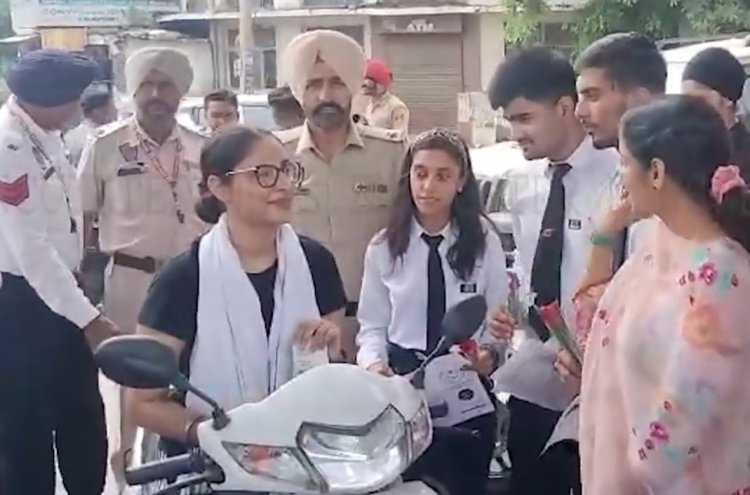जालंधर : ट्रैफिक पुलिस की ओर से मनाया गया “टुडे नो चालान डे”