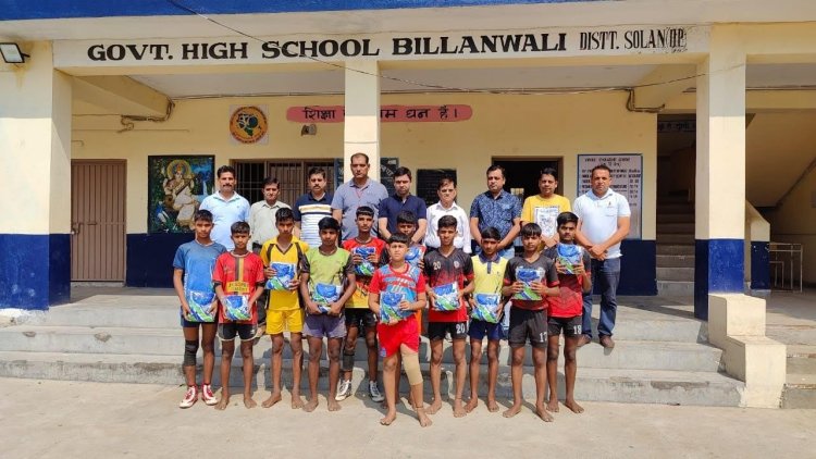 भारत विकास परिषद ने जोनल स्तर पर विजेता रहे खिलाड़ियों को दी खेल ड्रेस