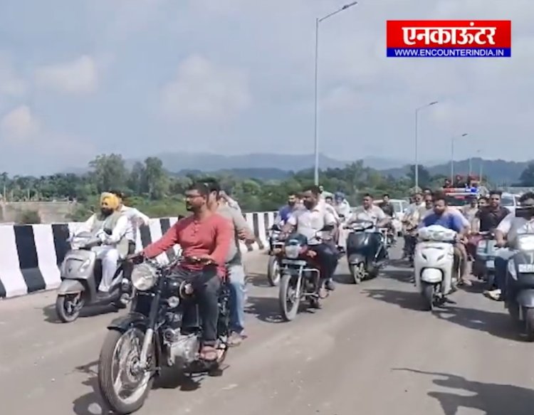 पंजाब : विधायक ने निर्माणाधीन फ्लाईओवर की पूजा अर्चना कर जनता को किया समर्पित, देखें वीडियो