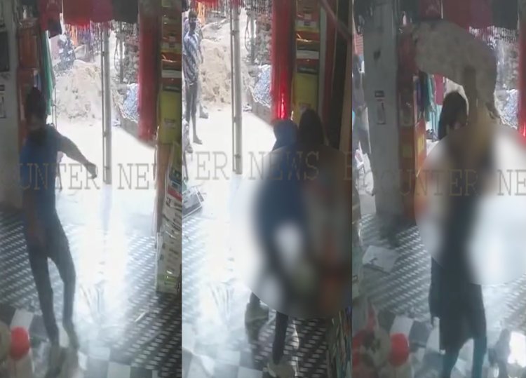 दुकान में घुसकर 3 युवकों ने चलाई गोलियां, बाप-बेटे की हुई मौत, देखें CCTV