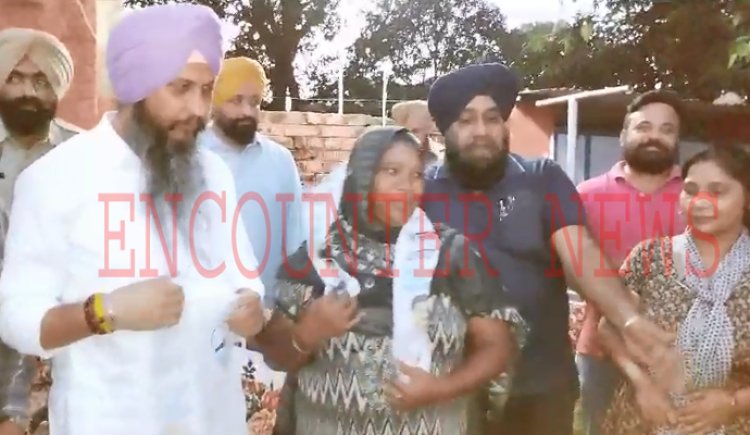पंजाबः चुनावों से पहले आप पार्टी ने कसी कमर, कई महिलाओं को किया शामिल, देखें वीडियो