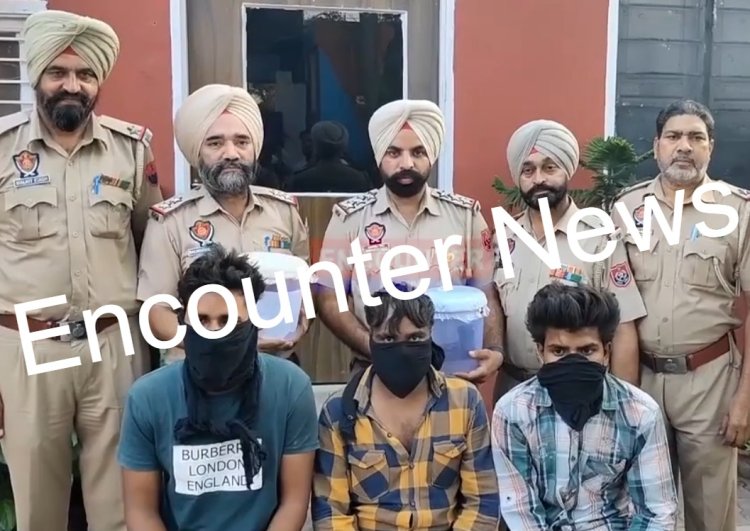 ਪੰਜਾਬ : ਇਰਾਦਾ ਕਤਲ ‘ਚ ਲੋੜੀਂਦੇ 3 ਅਰੋਪੀਆਂ ਨੂੰ ਪਿਸਟਲਾਂ ਸਮੇਤ ਕੀਤਾ ਕਾਬੂ, ਦੇਖੋ ਵੀਡਿਓ