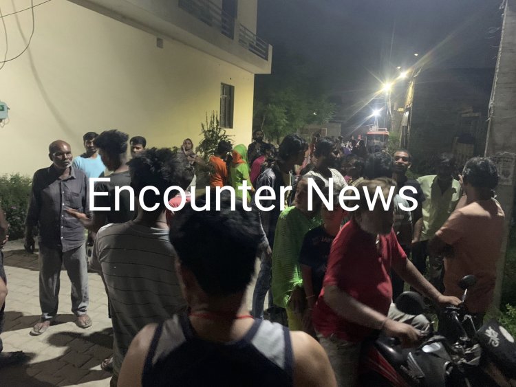 जालंधरः इस इलाके में युवक ने फंदा लगाकर की आत्म’हत्या, देखें  Live