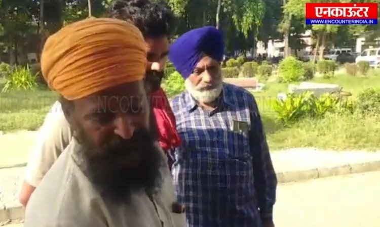 ਪੰਜਾਬ : ਜ਼ਮੀਨੀ ਵਿਵਾਦ ਦੇ ਚਲਦੇ ਵਿਅਕਤੀ ਨੇ ਕੋਰਟ ਦੇ ਬਾਹਰ ਖਾਦਾ ਜ਼ਹਿਰ, ਮੌਤ, ਦੇਖੋ ਵੀਡਿਓ