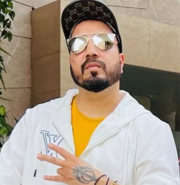 मशहूर सिंगर Mika Singh की बढ़ी मुश्किलें, कानूनी नोटिस जारी 
