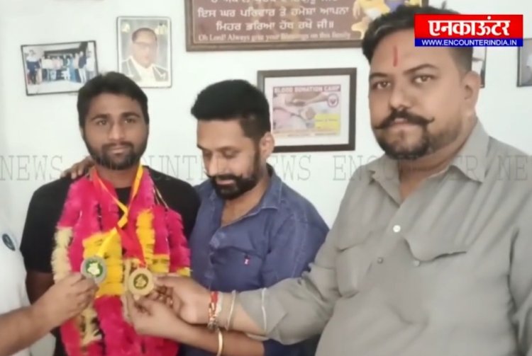 ਪੰਜਾਬ : ਖੇਡਾ ਵਤਨ ਪੰਜਾਬ ਦੀਆਂ ‘ਚ ਨੌਜਵਾਨ ਨੇ ਜਿੱਤਿਆ ਸੋਨੇ ਦਾ ਤਮਗਾ, ਦੇਖੋ ਵੀਡਿਓ