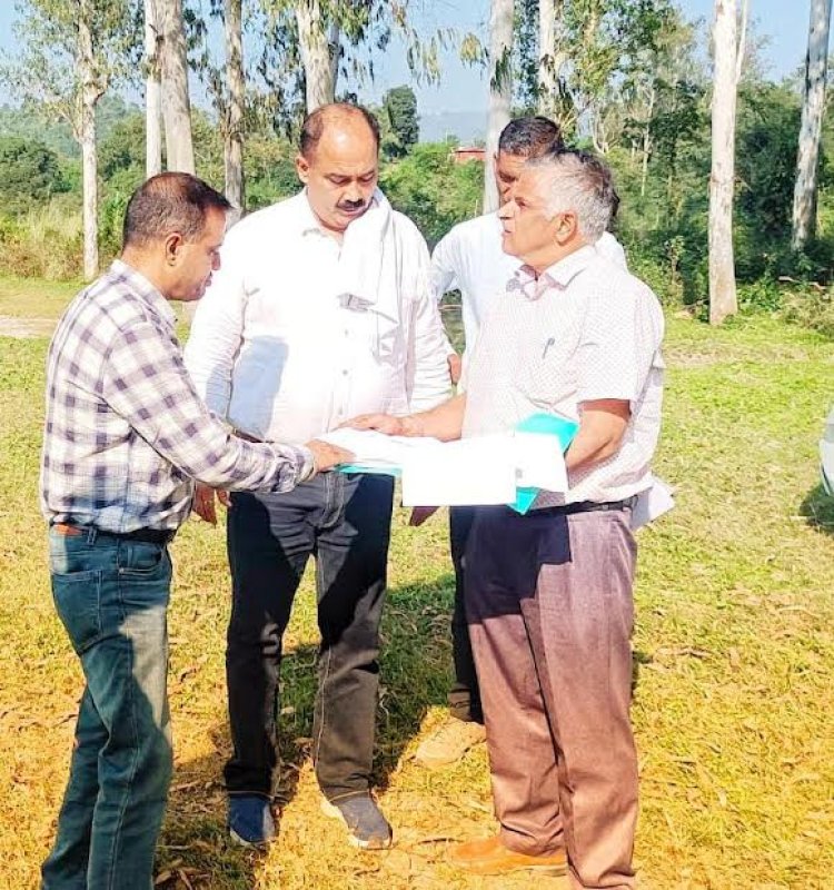 डुमखर में 85 लाख से बनेगा मिनी स्टेडियम, एक बर्ष में होगा कार्य पूरा: देवेन्द्र भुट्टो 