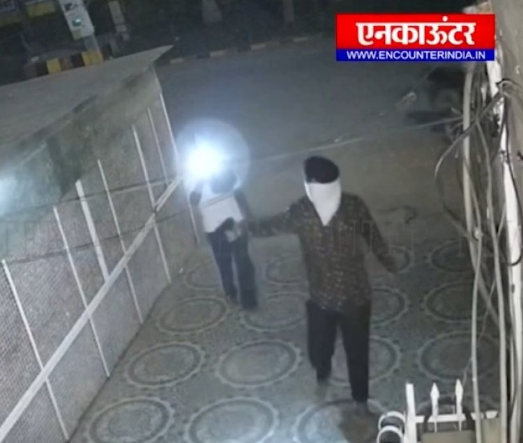 पंजाबः लाखों की फिरौती ना मिलने पर हमलावारों ने चलाई गोलियां, देखें CCTV