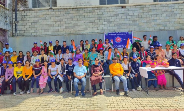 मेरी माटी, मेरा देश कार्यक्रम के तहत महाविद्यालय बंगाणा में अमृत कलश यात्रा निकाली 