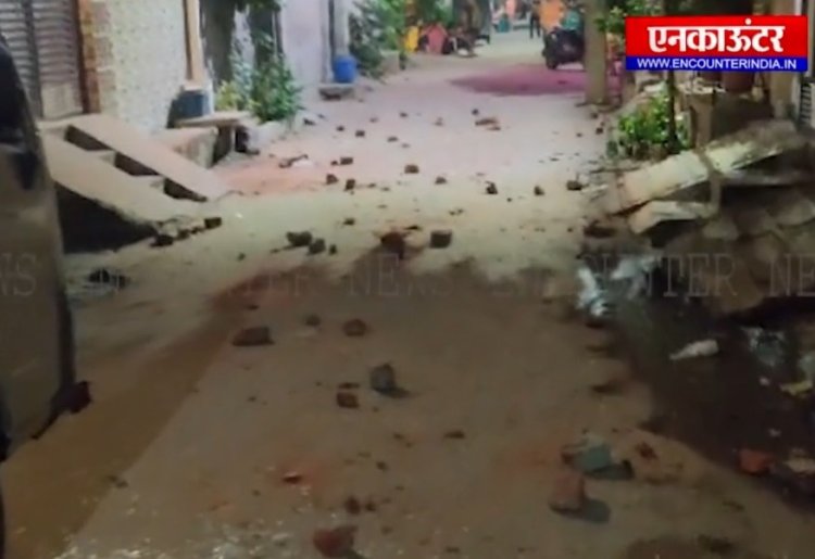 पंजाब : दो घरों में हुई लड़ाई, चली ईंटें , देखें वीडियो