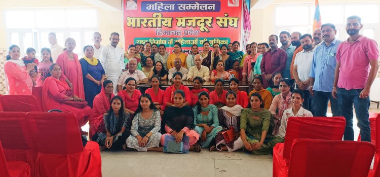घर से समाज, समाज से देश तक है नारी शक्ति का योगदान : अशोक गुप्ता