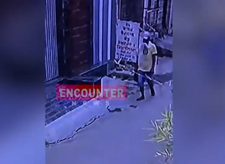 पंजाब : चोर ने दिन दिहाड़े चोरी की वारदात को दिया अंजाम, लाखों के गहने किए चोरी, देखें वीडियो