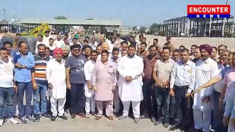पंजाब : आढ़तियों ने अपनी मांगो को लेकर की अनिश्चितकालीन हड़ताल, देखें वीडियो