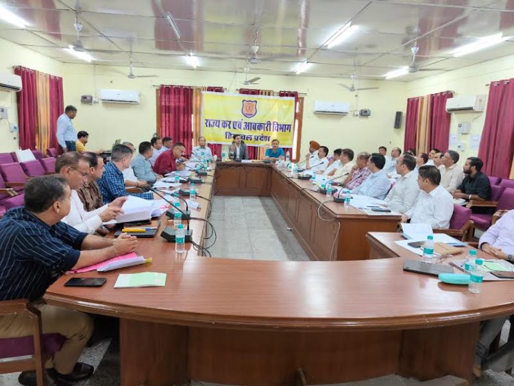 राज्य कर एवं आबकारी विभाग के उत्तरी क्षेत्र की समीक्षा बैठक आयोजित